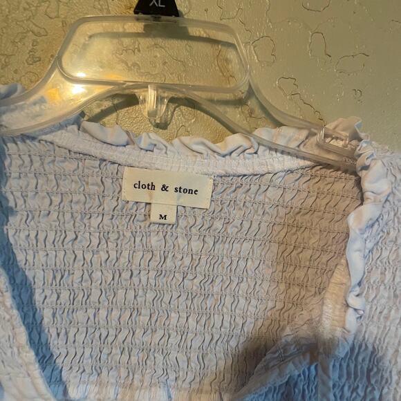 Cloth & Stone White Smocked Long‎ Sleeve Blouse - Size M - Picture 4 of 8